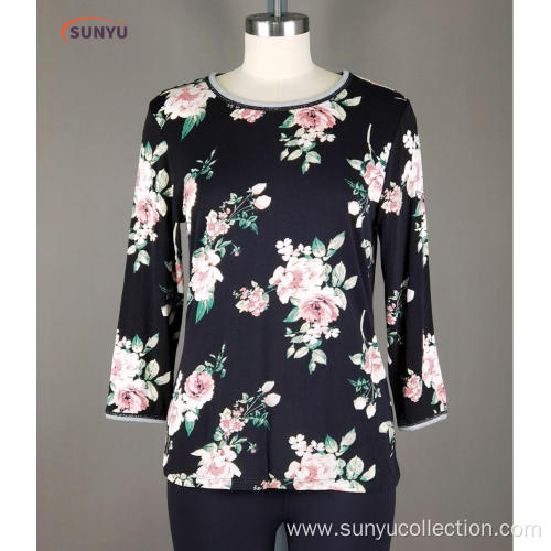 Long sleeve flower print t-shirt